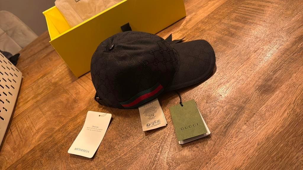 Gucci pet maat m zwart origineel nieuw, Ophalen of Verzenden, Nieuw, Pet