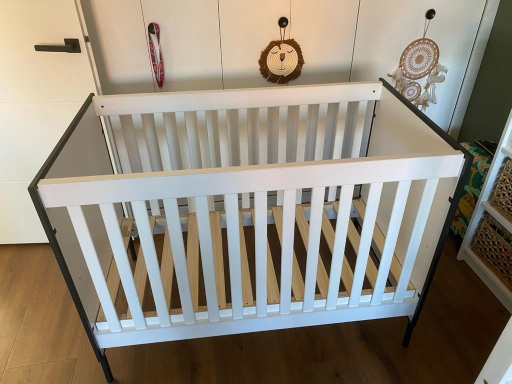 Ledikant Cabino Dalton, Ophalen, Zo goed als nieuw, Ledikant