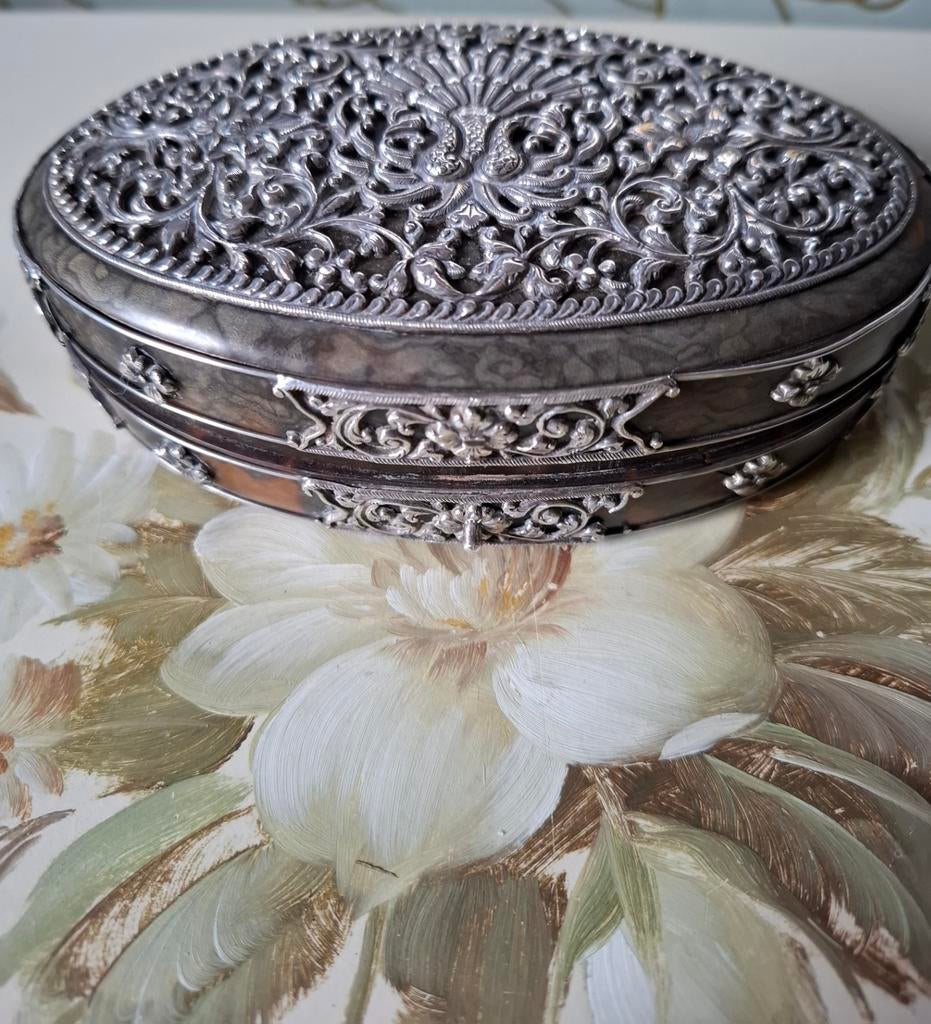 Prachtig antiek sieraden doosje met zilverdraad, Ophalen of Verzenden