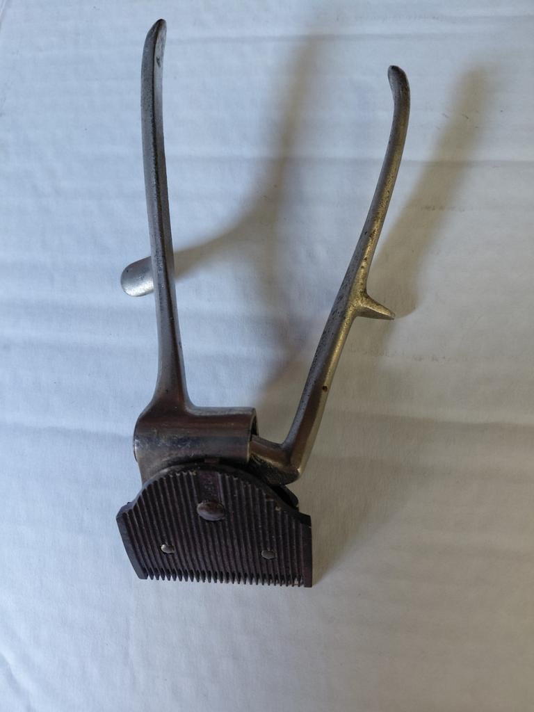 Hand haarknipper, Antiek en Kunst, Ophalen of Verzenden