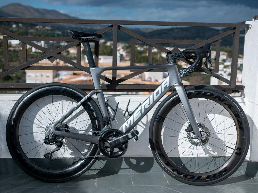 Merida Reacto 8000 2025 Maat M, Fietsen en Brommers, Fietsen | Racefietsen, Overige merken, 28 inch, Gebruikt, Carbon