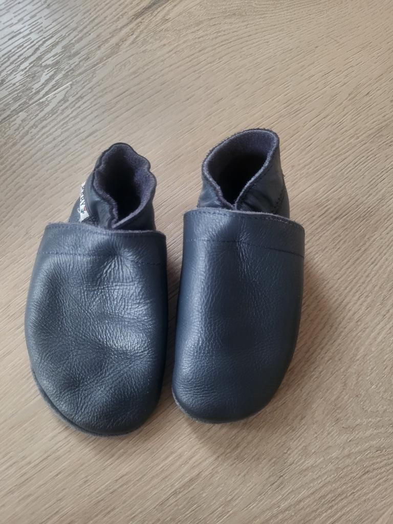 Zgan donkerblauwe Baby Dutch leren slofjes maat 20, Slofjes, Baby dutch, Jongetje of Meisje, Ophalen of Verzenden