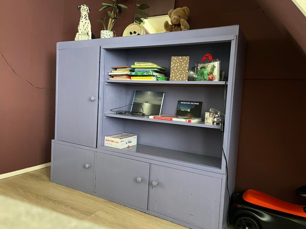 Mooie lila kast - 160x35x130.5 cm, Ophalen, Overige materialen, Gebruikt, 100 tot 150 cm