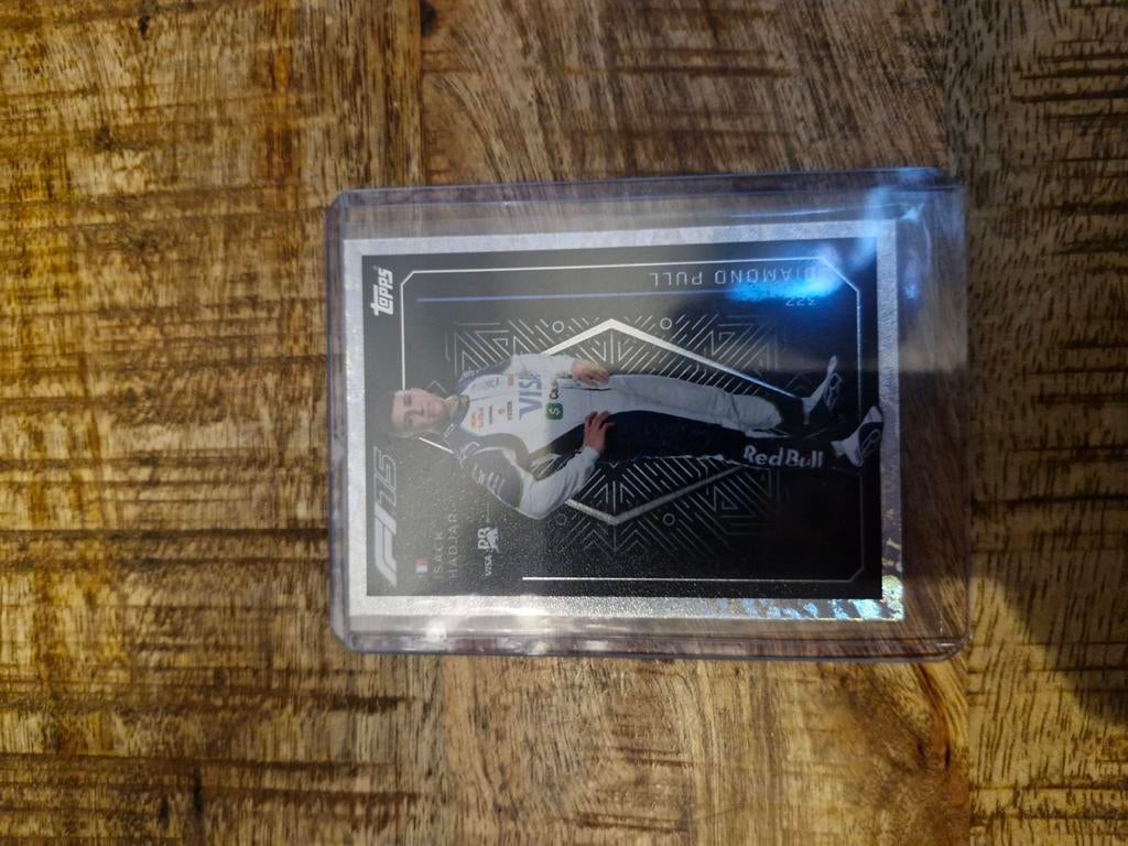 Turbo attax 2025 Diamond pull Isack Hadjar, Ophalen of Verzenden, Zo goed als nieuw, Meerdere plaatjes