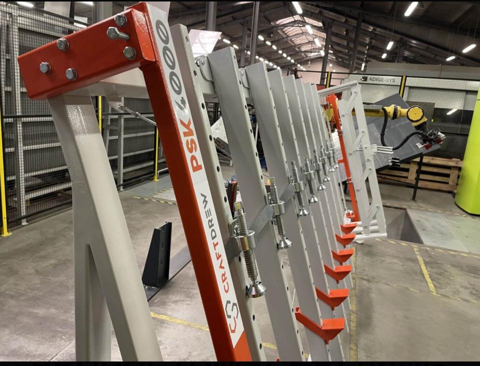 Opsluitbanken voor het verlijmen van hout, Ophalen of Verzenden