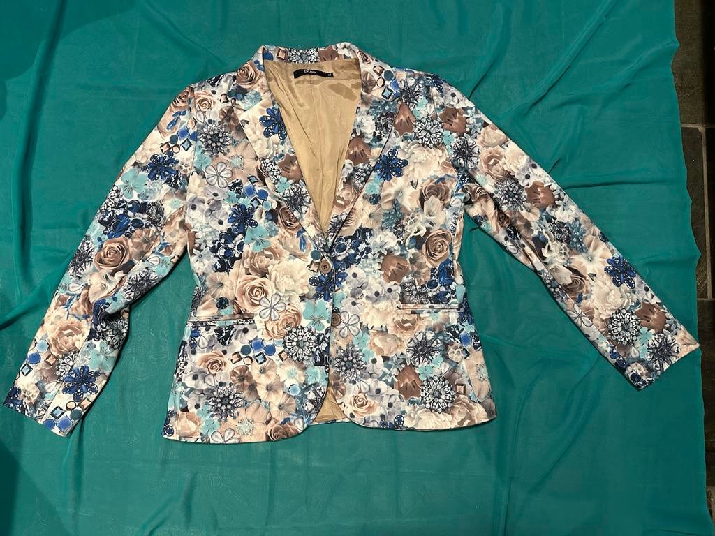 Enjoy jasje met bloemenprint maatXL, Kleding | Dames, Jasjes, Kostuums en Pakken, Zo goed als nieuw, Jasje, Maat 46/48 (XL) of groter