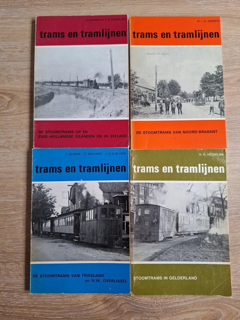 Stoomtrams, Verzamelen, Ophalen of Verzenden, Zo goed als nieuw, Trein, Boek of Tijdschrift