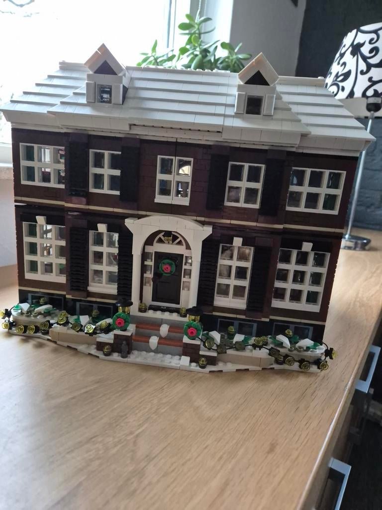 Lego 21330 Home Alone huis, Ophalen of Verzenden, Zo goed als nieuw