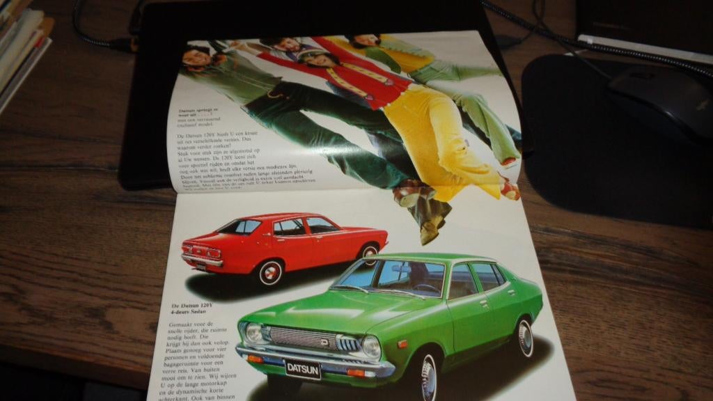 Folder DATSUN  120 Y, Verzenden, Gelezen, Overige merken