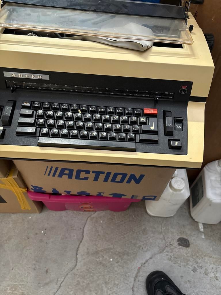 Adler typmachine, Ophalen of Verzenden, G, D, D