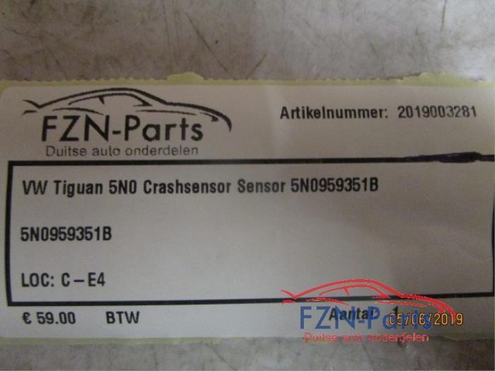 Voetganger Crash sensor Volkswagen Tiguan (22740510), Ophalen of Verzenden, Gebruikt
