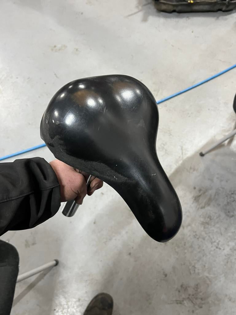 2x fietszadel, Ophalen of Verzenden, Gebruikt, Algemeen, Zadel