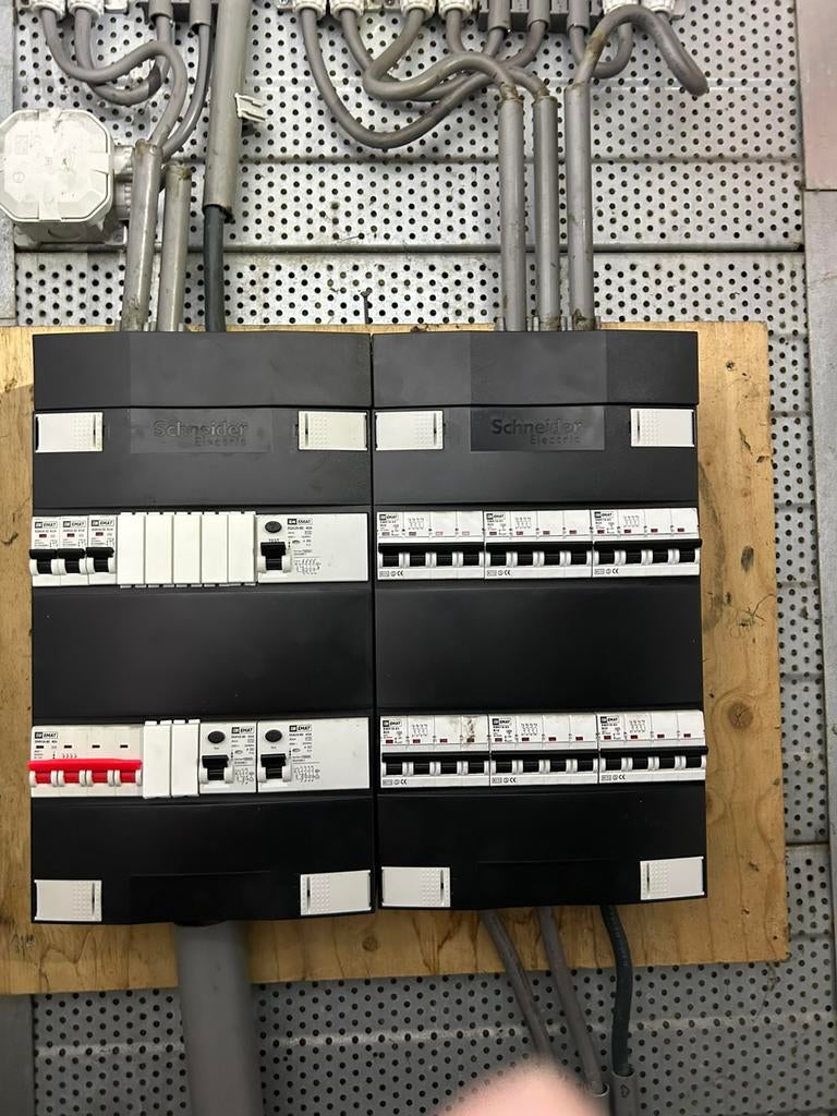 Elektricien Erkend, Auto diversen, Laadpalen, Ophalen of Verzenden