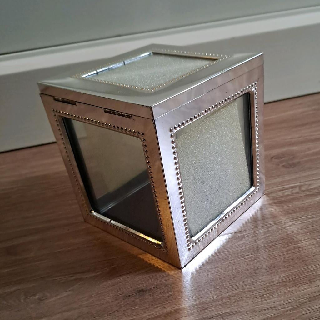 Zilverkleurig fotolijstje in kubusvorm decoratie inrichting, Ophalen of Verzenden, Gebruikt