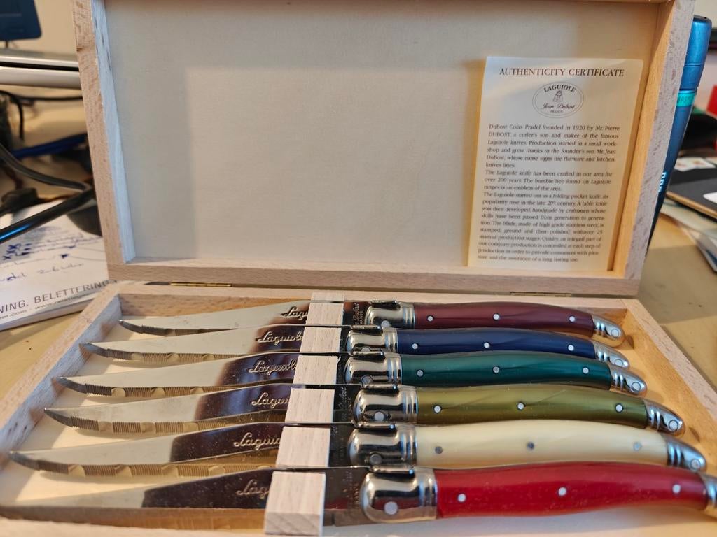 Laguiole Jean Dubost Messen Set - Nieuwstaat, Ophalen of Verzenden, Zo goed als nieuw, Rvs of Chroom, Vaatwasserbestendig