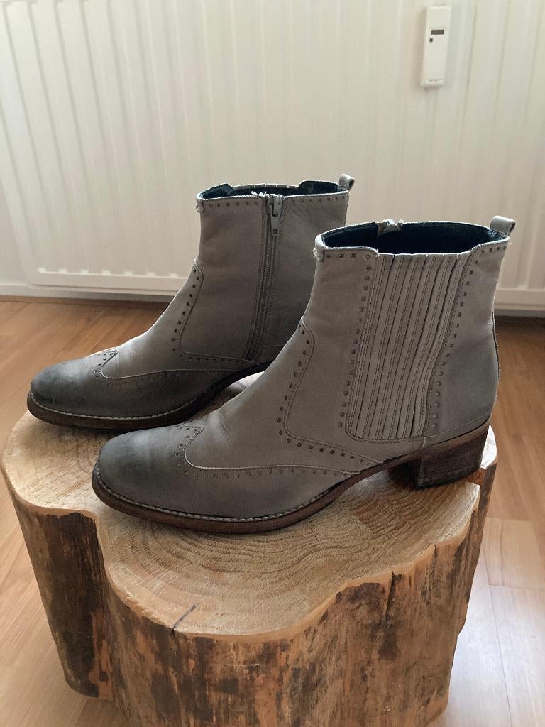 Mooie Kennel & Schmenger enkellaarsjes – Maat 7 (40), Lage of Enkellaarzen, Ophalen of Verzenden, Grijs, Gedragen