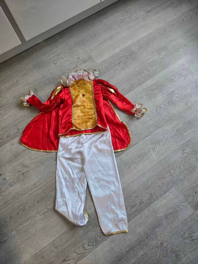 Prinsenpak 98 blouse met cape broek en baret luxe, Ophalen of Verzenden, 104 of kleiner, Meisje