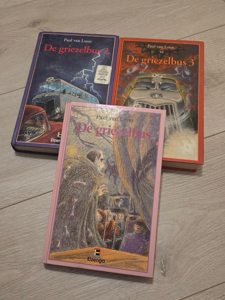 Paul van Loon - De Griezelbus 1, 2 en 3, 1e druk! Gesigneerd, Paul van Loon, Ophalen of Verzenden, Zo goed als nieuw, Fictie