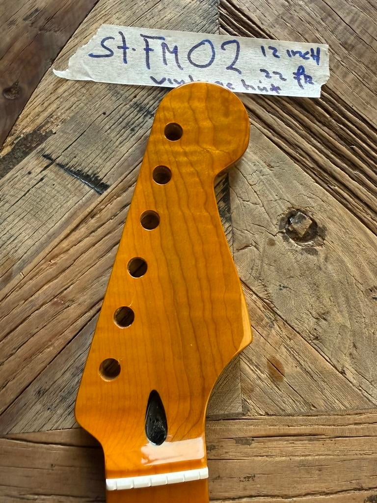 Stratocaster hals” Tiger Flame 12 inch -22 frets” ST-FMO2, Muziek en Instrumenten, Instrumenten | Onderdelen, Verzenden, Geen
