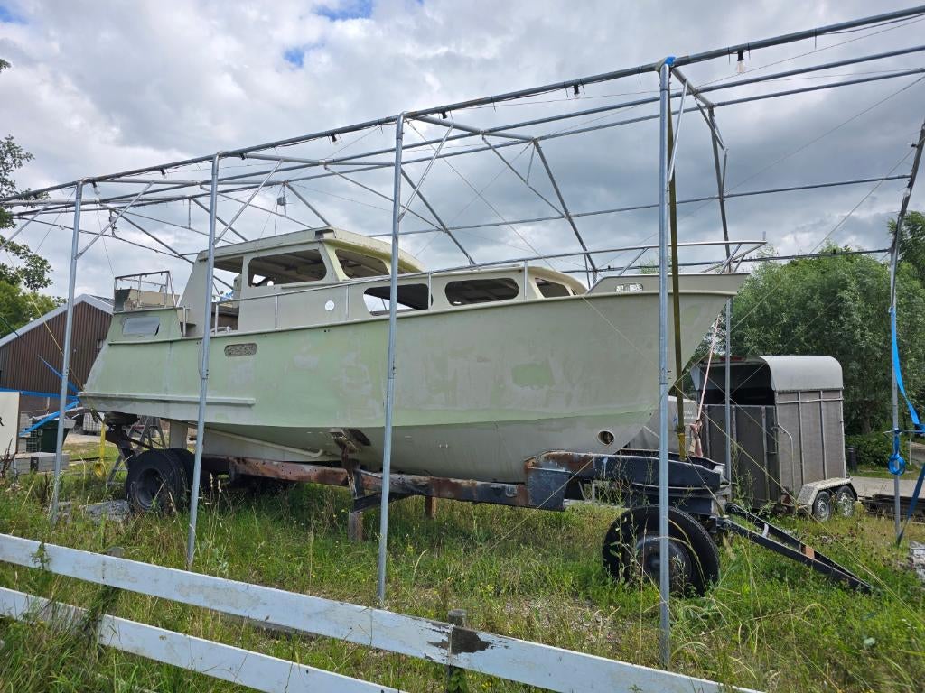 Casco stalen motorkruiser met een goede basis, Ophalen, Gebruikt, Staal, Diesel