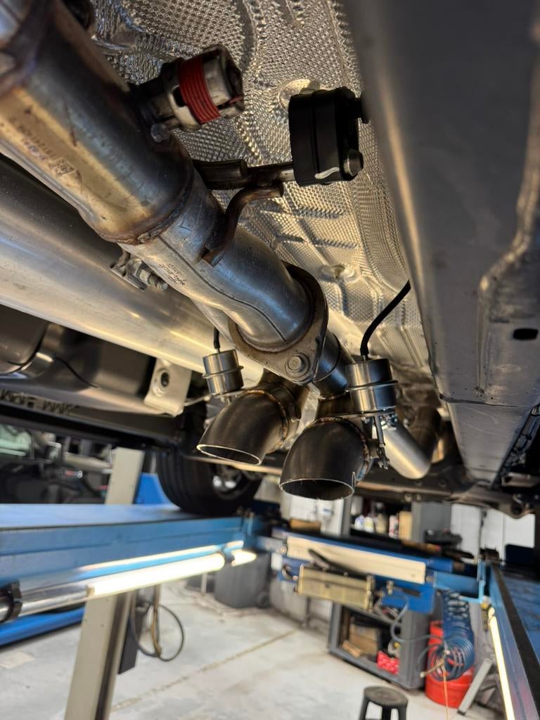 Dodge ram hurricane HO en SO uitlaat klep, Ophalen, Nieuw, Dodge