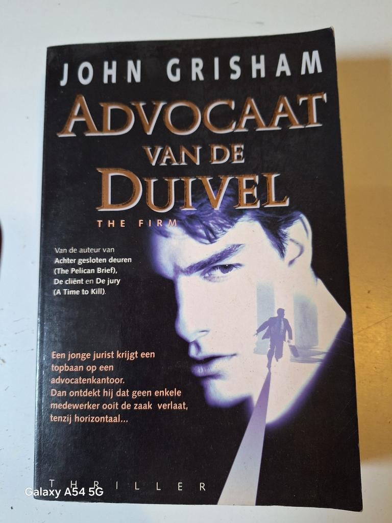 John Grisham - Advocaat van de duivel, Ophalen of Verzenden, Zo goed als nieuw, John Grisham