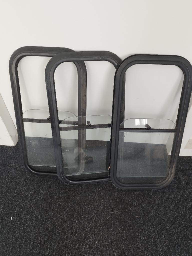 Schuifraam (3x) tussenschot 600x300mm, Ophalen, Gebruikt, Opel