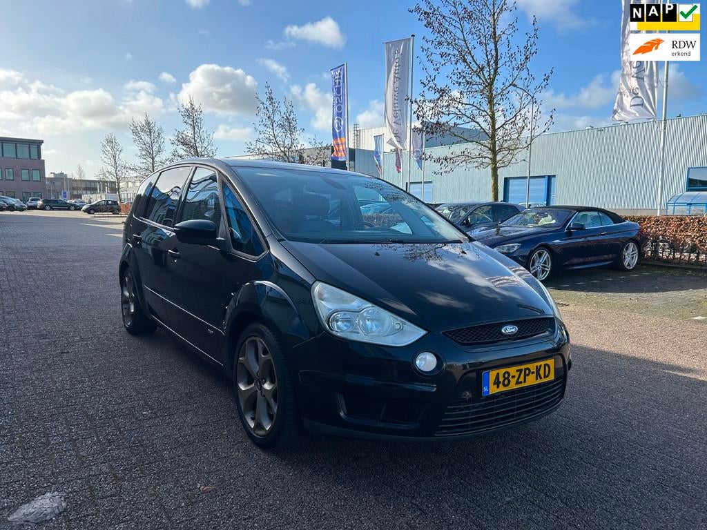 Ford S-Max 2.5-20V Turbo|7P.|Trekhaak|Airco|Cruise|, Voorwielaandrijving, Gebruikt, Leder en Stof, Bedrijf