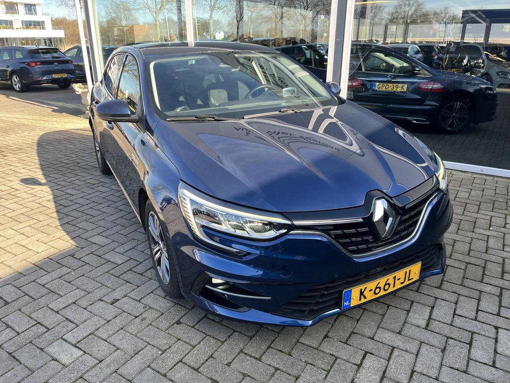 Renault Mégane 1.3 TCe Intens Camera / Led / Bose / Hud / C, Voorwielaandrijving, Gebruikt, Euro 6, Blauw
