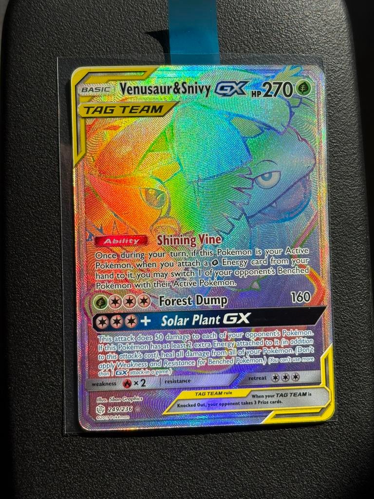 Rainbow Rare Venusaur & Snivy GX CEC249, Hobby en Vrije tijd, Ophalen of Verzenden, Zo goed als nieuw