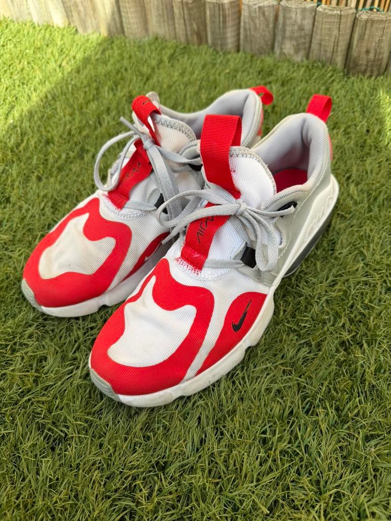 Nike Air schoenen, Ophalen of Verzenden, Gedragen, Sportschoenen