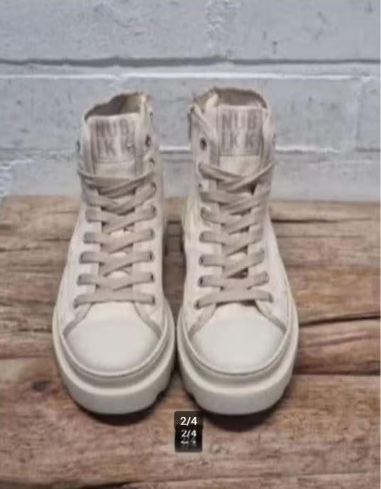 Nubikk - Prachtige canvas sneakers maat 38 - Nieuw €180, Nubikk, Beige, Nieuw, Ophalen of Verzenden