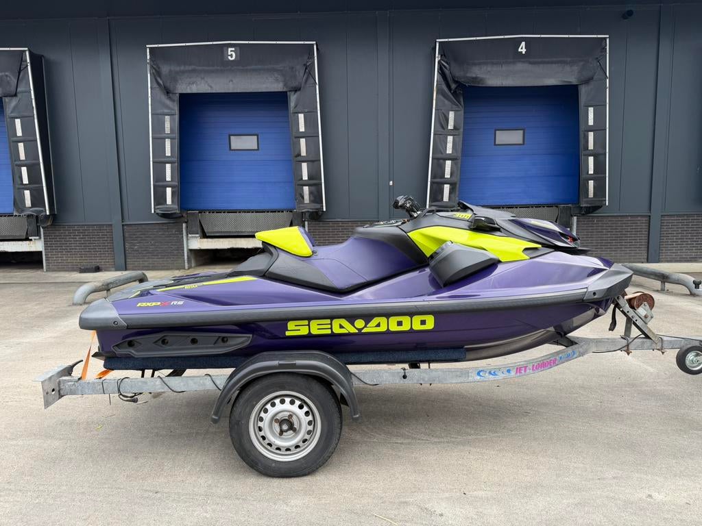 Sea Doo Sea-Doo RXP X RS 300 Muziek  2021 97 uur Trailer, Ophalen, Info@seadoo.com, Zo goed als nieuw, Sea doo
