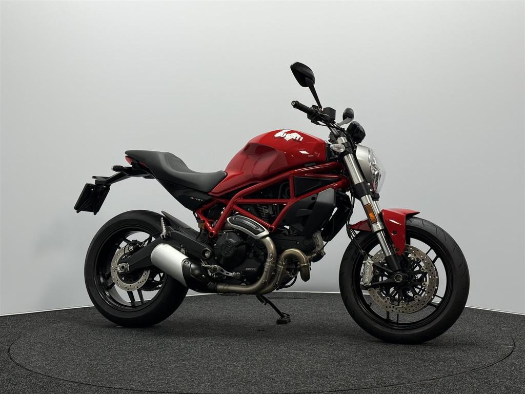 Ducati Monster 797 - foto 2