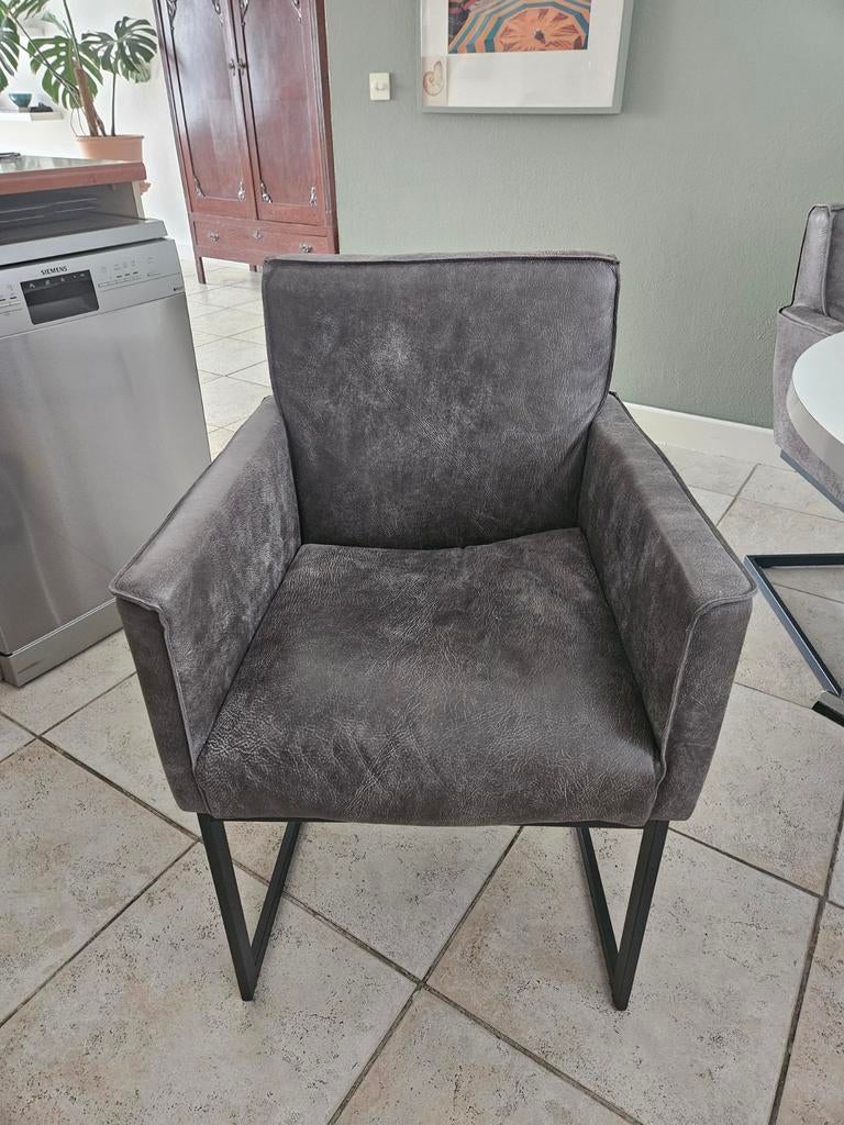 Leren eetkamerfauteuils, Huis en Inrichting, Stoelen, Ophalen, Overige kleuren, Zo goed als nieuw, Vier