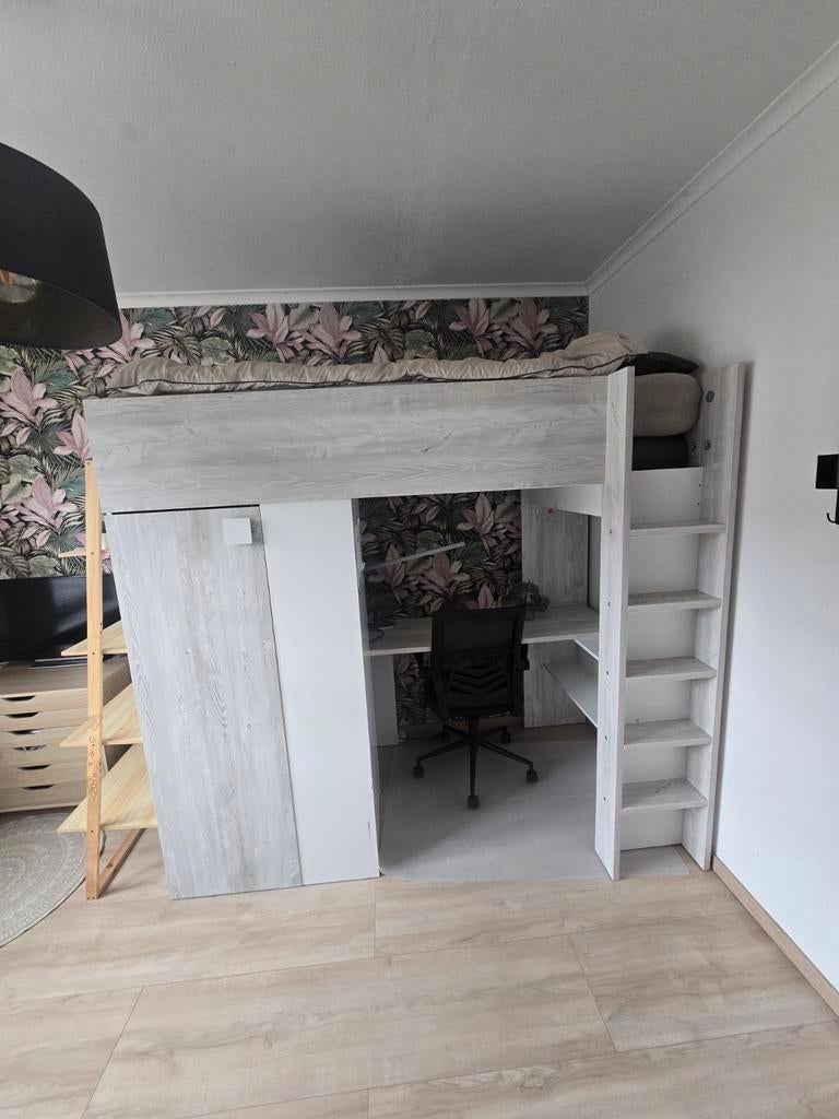 Hoogslaper met bureau en kast, Kinderen en Baby's, Kinderkamer | Stapelbedden en Hoogslapers, Ophalen of Verzenden