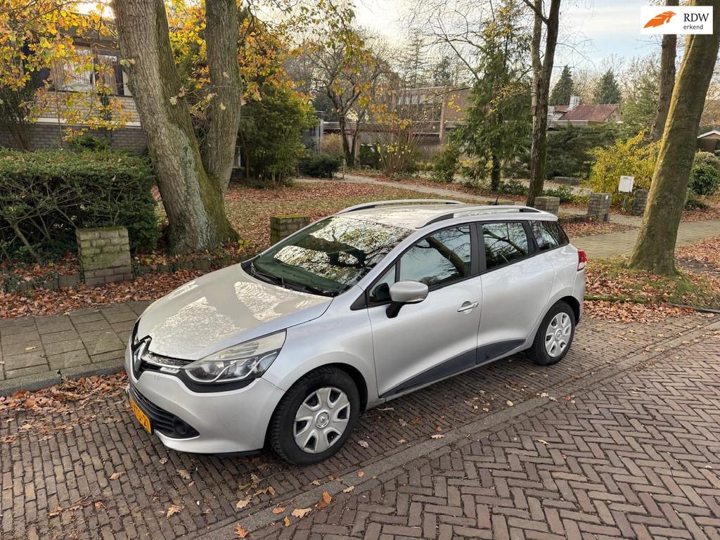 Renault Clio Estate 1.5 dCi ECO Expression| Navi| NAP| Winte, Auto's, Renault, Bedrijf, Te koop, Clio, ABS, Airbags, Airconditioning