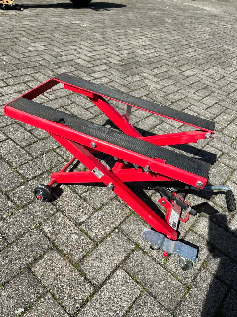 HBM Machines Motorfiets Heftafel 500 kg, Ophalen, Gebruikt, Overige automerken