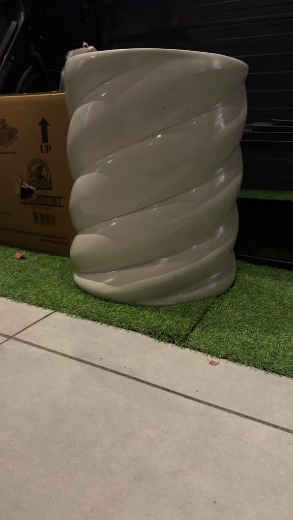 Bloempot planten pot keramiek groot, Tuin en Terras, Bloempotten, Ophalen of Verzenden, Zo goed als nieuw, Rond, Aardewerk
