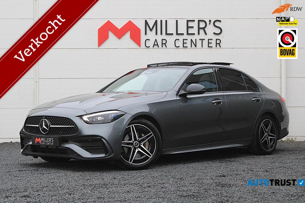 Mercedes C-klasse 200 AMG DEALER OH PANO CAM MEMORY SFEERVER, Achterwielaandrijving, 4 cilinders, Met garantie (alle), Bedrijf