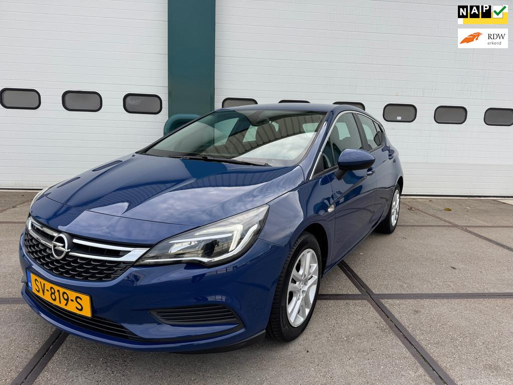 Opel Astra 1.0 Business+ Nieuwe Koppeling !, Auto's, Opel, Bedrijf, Te koop, Astra, ABS, Airbags, Airconditioning, Bluetooth, Boordcomputer