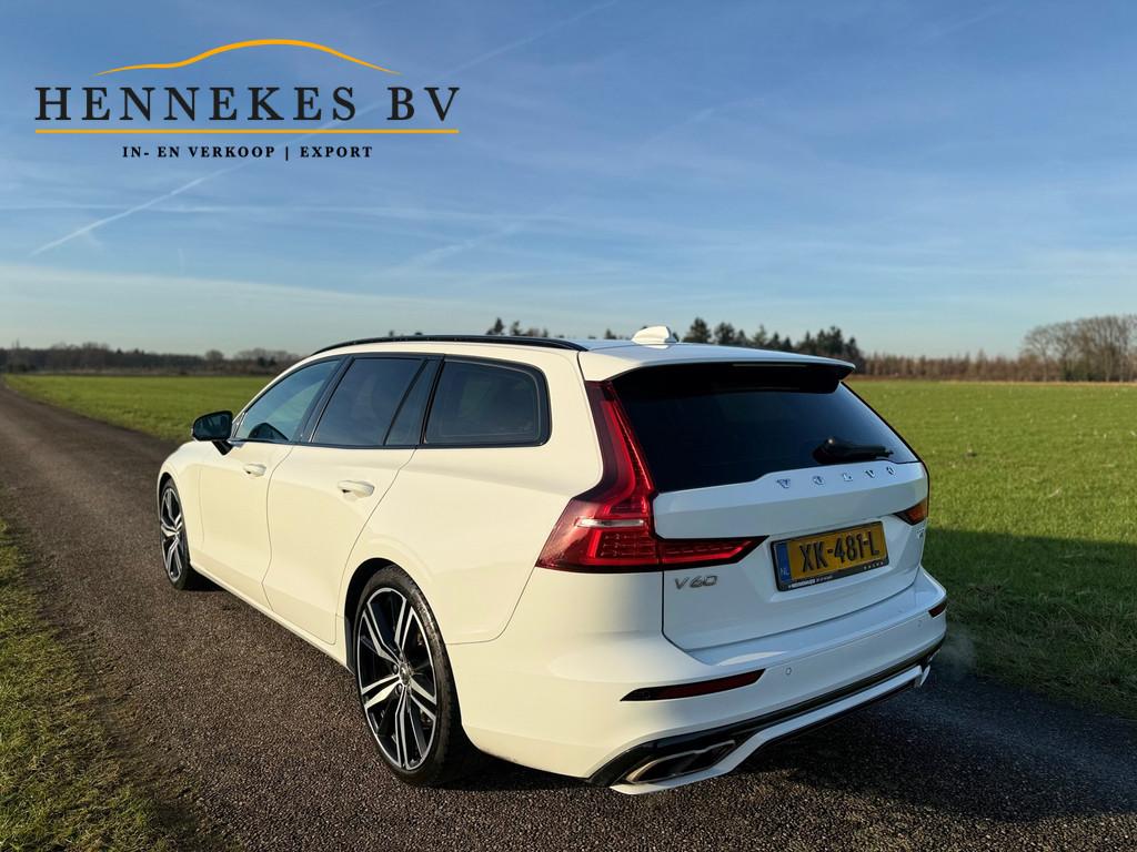 Volvo V60 2.0 T5 R-Design, 15 km/l, 4 cilinders, 1969 cc, Wit