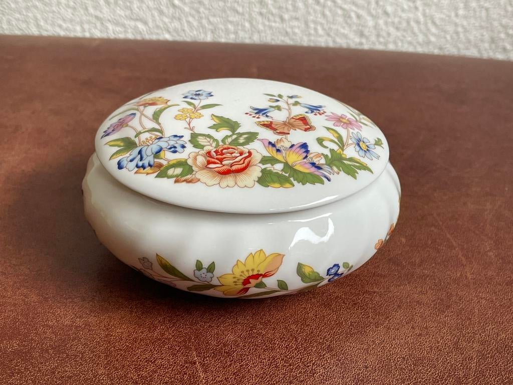 Engels dekseldoosje Aynsley porselein Cottage Garden, Ophalen of Verzenden