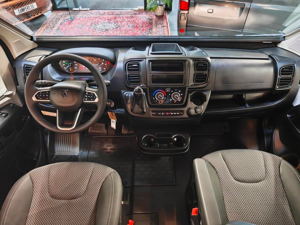 Tourne Mobil 6.4 Cruise 140PK Automaat - ALL SEASON, Buscamper of Camperbus, ESP-stabiliteitscontrole, Douche, Diesel