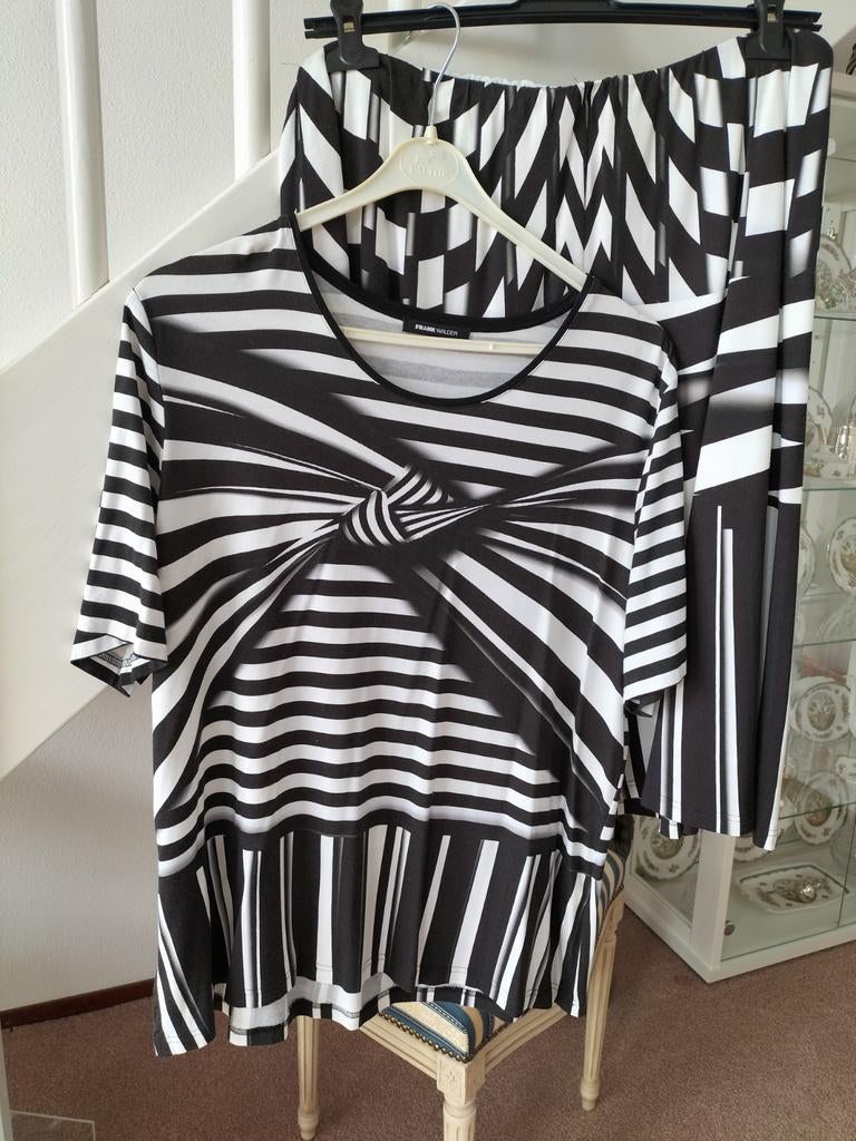 Dames rok met top. FRANK WALDER., Ophalen of Verzenden, Zo goed als nieuw, Onder de knie