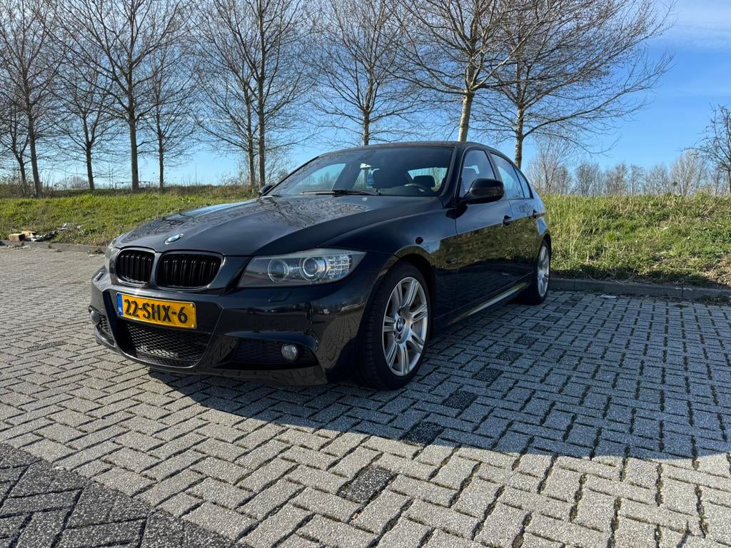 BMW 3-Serie 2.0 I 318i 2011 Zwart M Sport, Zwart, 4 cilinders, USB, Zwart