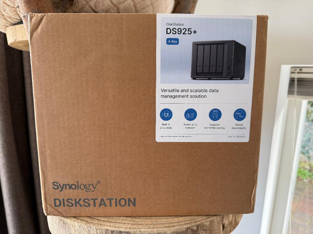 Nieuw in doos: Synology DS925+ 4 bay+2 slot NAS!, Ophalen of Verzenden, Zo goed als nieuw