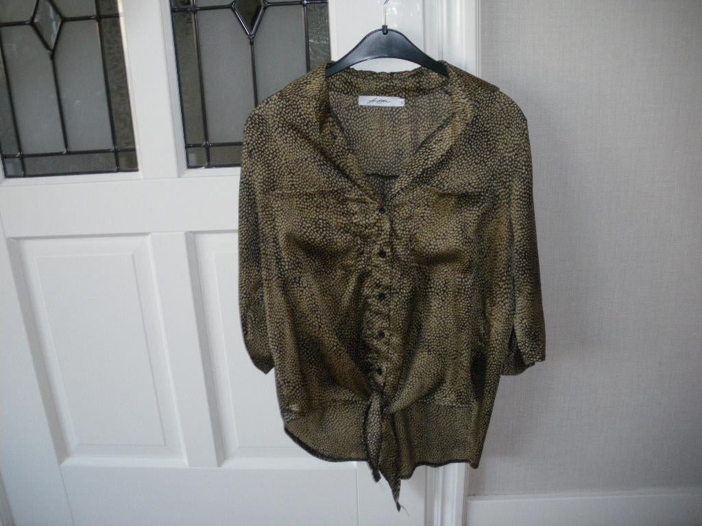 nieuw hele mooie blouse met ophaal mouw ambika smal, Ophalen of Verzenden, Nieuw, Maat 36 (S)