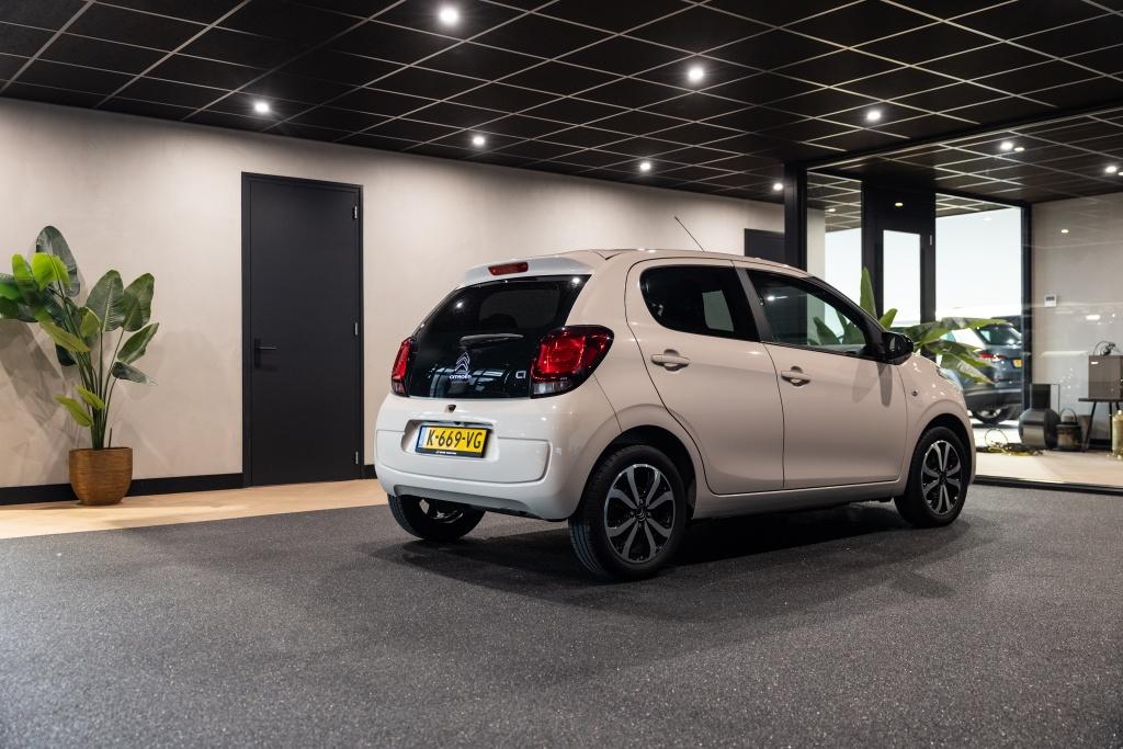 Citroën C1 1.0 VTi Shine | Camera | Bluetooth | Cruise |, Auto's, Citroën, Keurmerk '100% Onderhouden', 12 maanden, Stof, Gebruikt