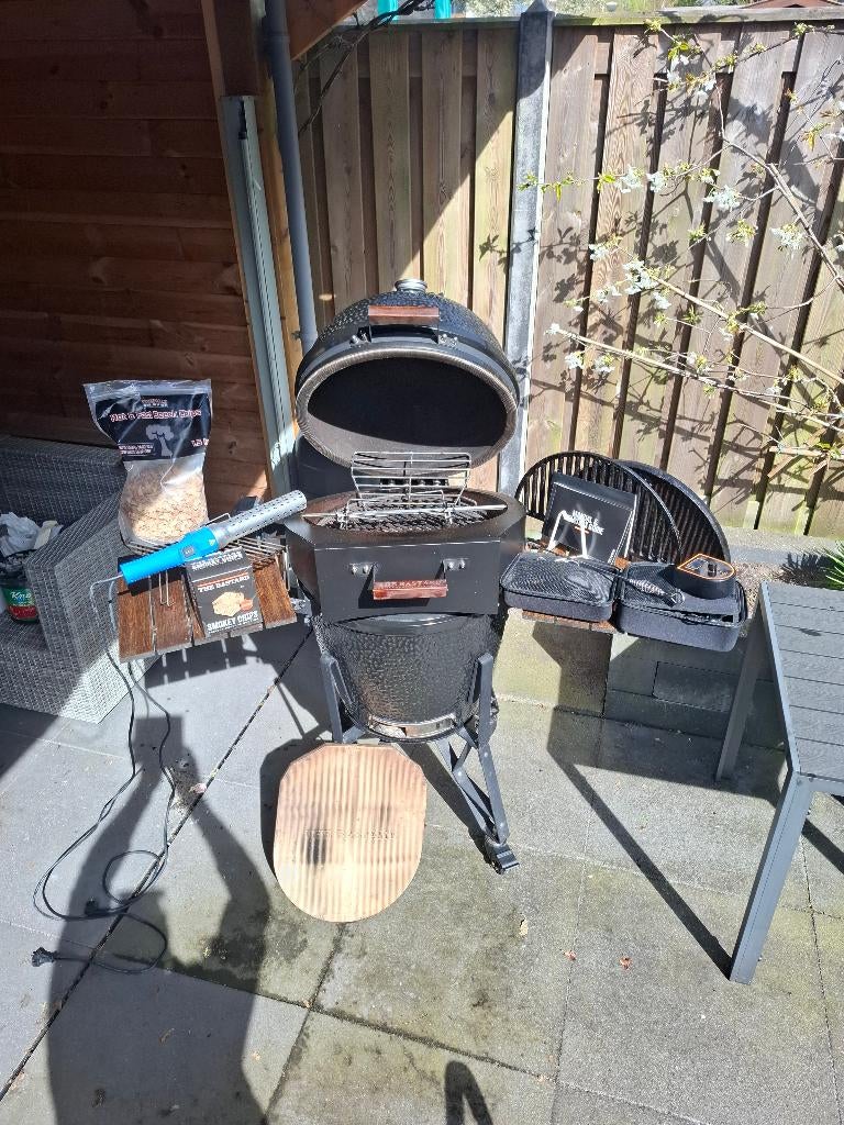 basterd large met veel accessoires, Ophalen, Gebruikt, The Bastard